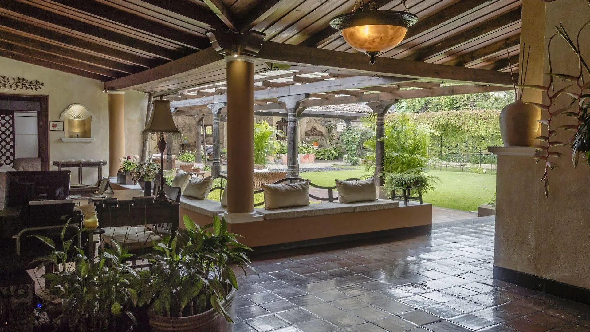Casa Santa Rosa Hotel Boutique Antigua